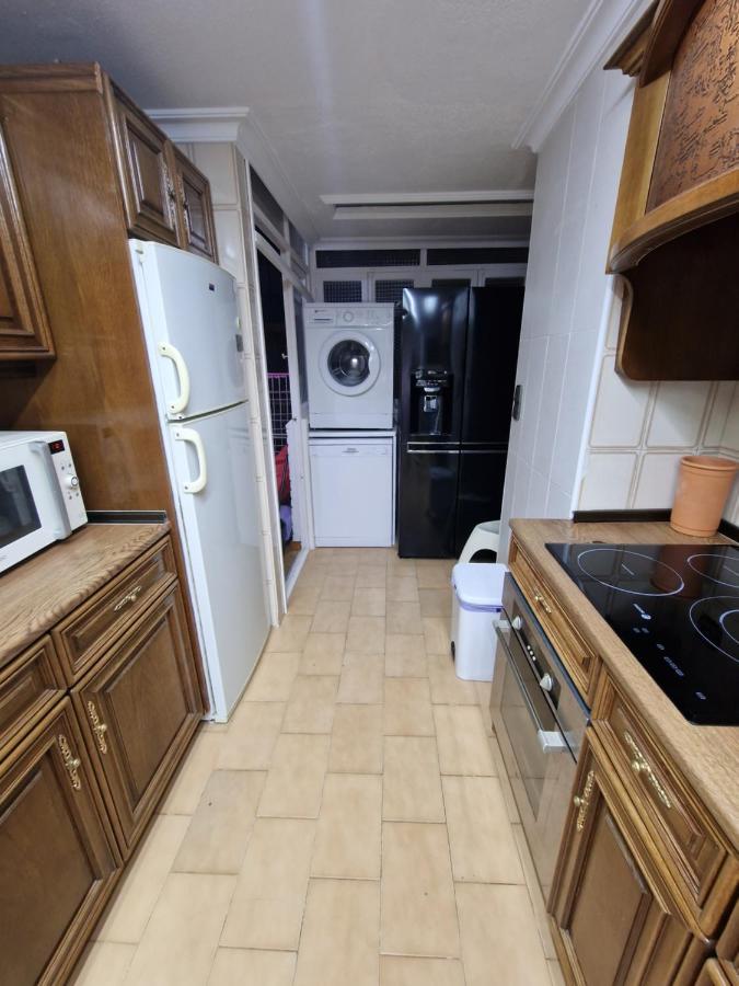 아레날레스 델 솔 Arenales Edificio Bahia 아파트 외부 사진